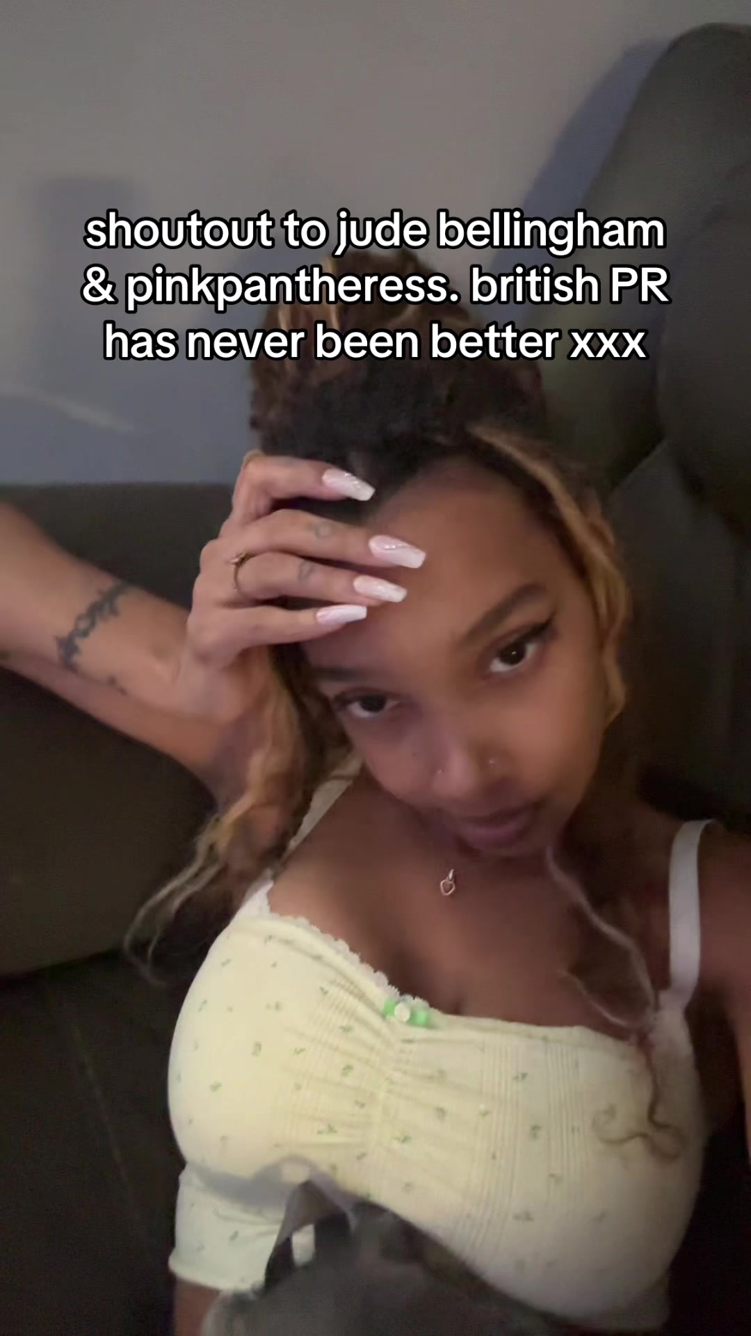 @asexualbarbie