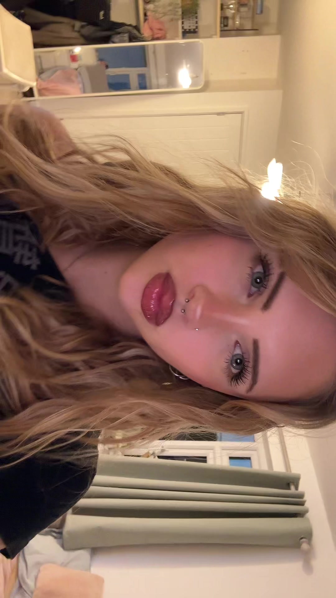@𝕥𝕚𝕝𝕝𝕪☺️