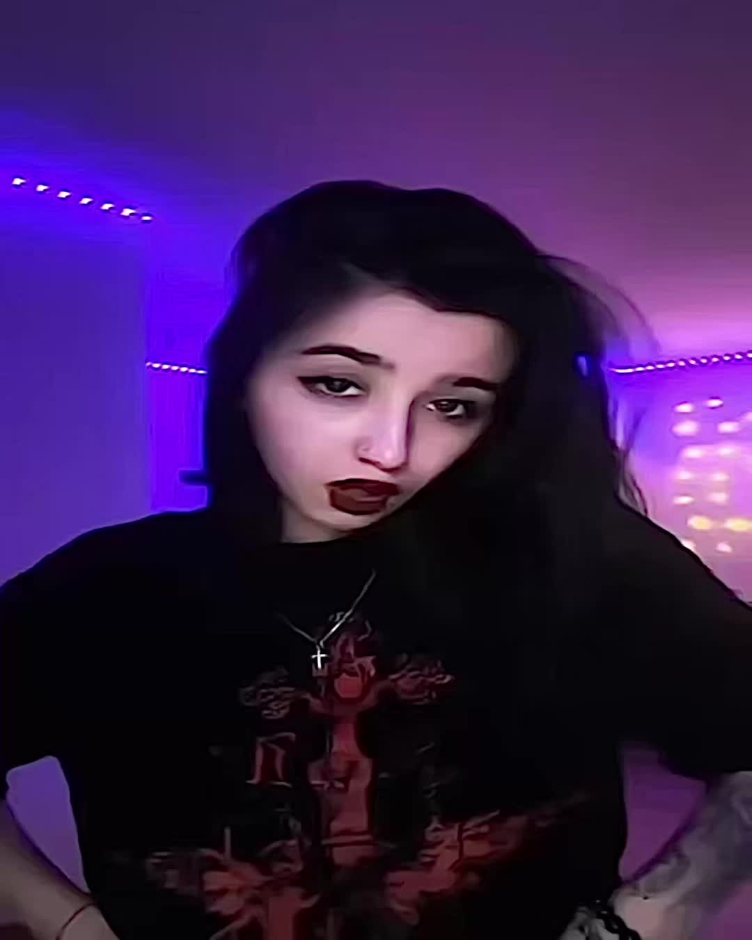 @ᴠᴀʀᴠᴀʀᴀ||ᴋᴩиᴋ🖤