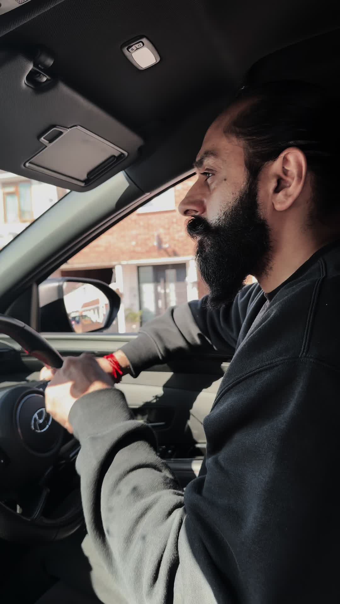 @*°• 🦅Khawaja_Sheraz 🦅 •°*