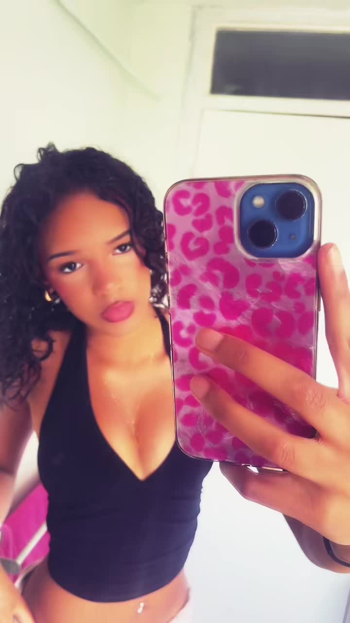 @nanya🎀🧸🛍️⚜️💕