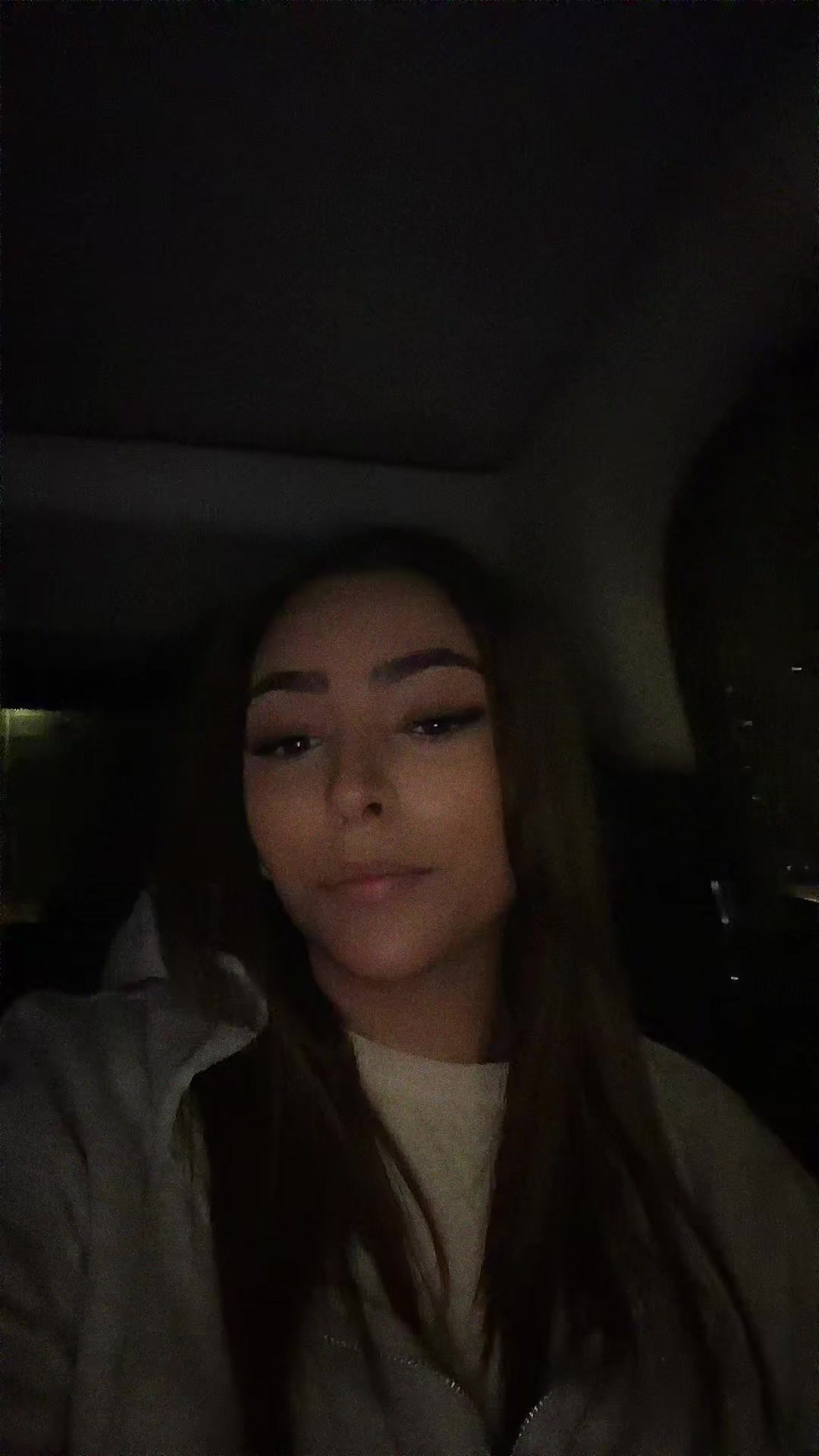 @𝓛.