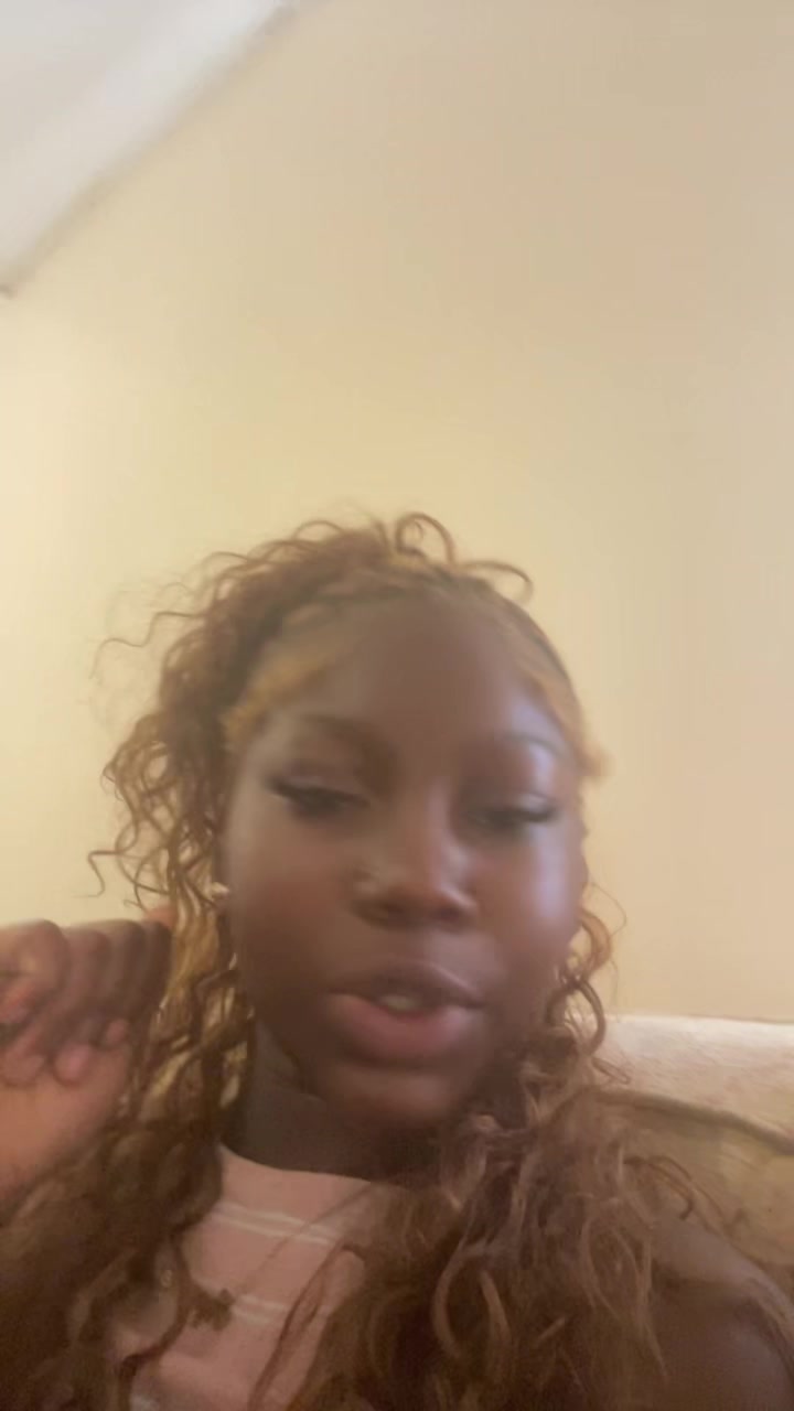 @Ayo💋