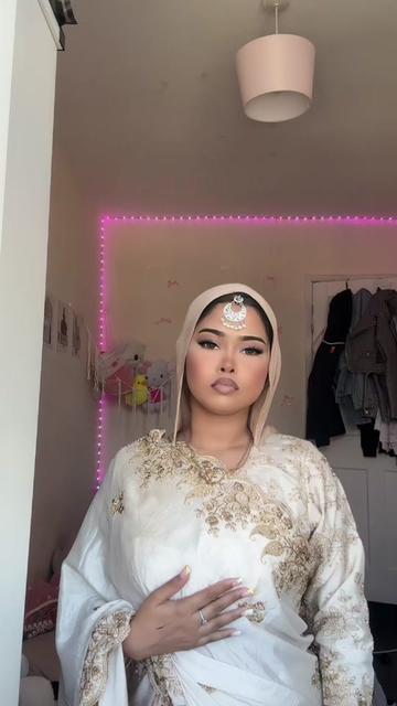 @su_maya18