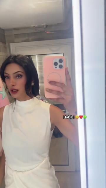 @yoliasenova