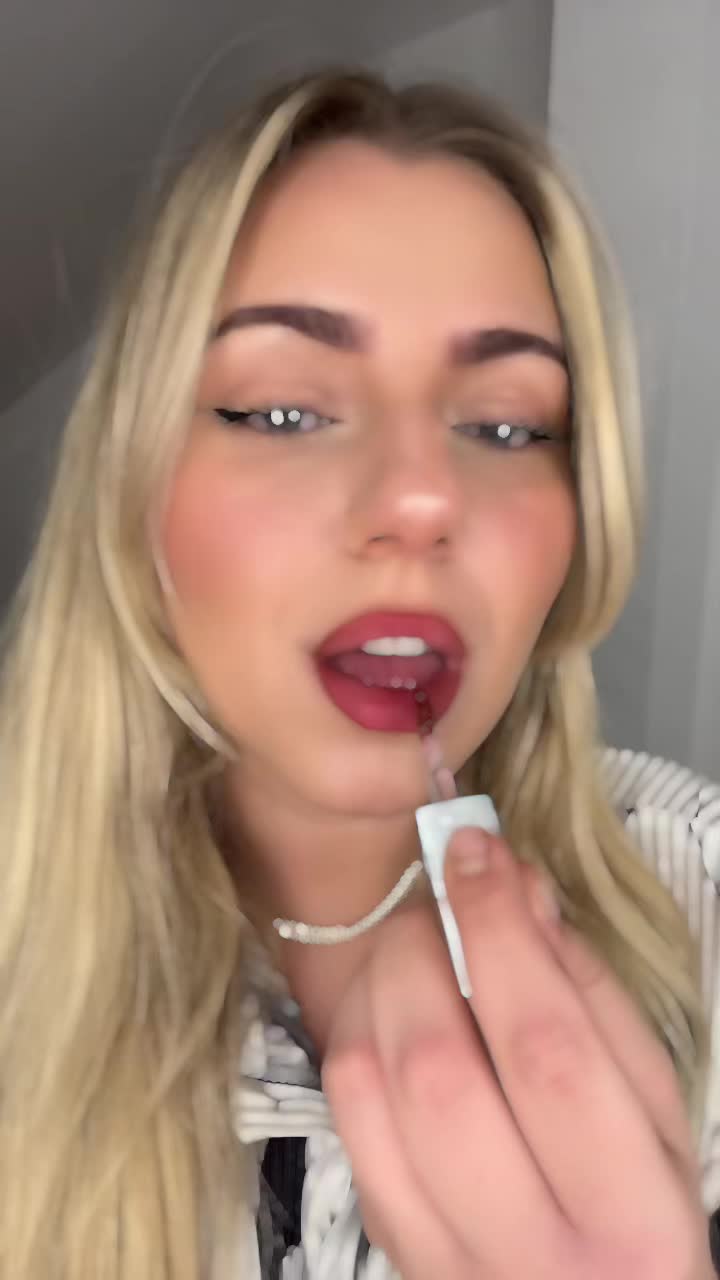 @𝓛𝓮𝓸𝓷𝓪🇦🇱