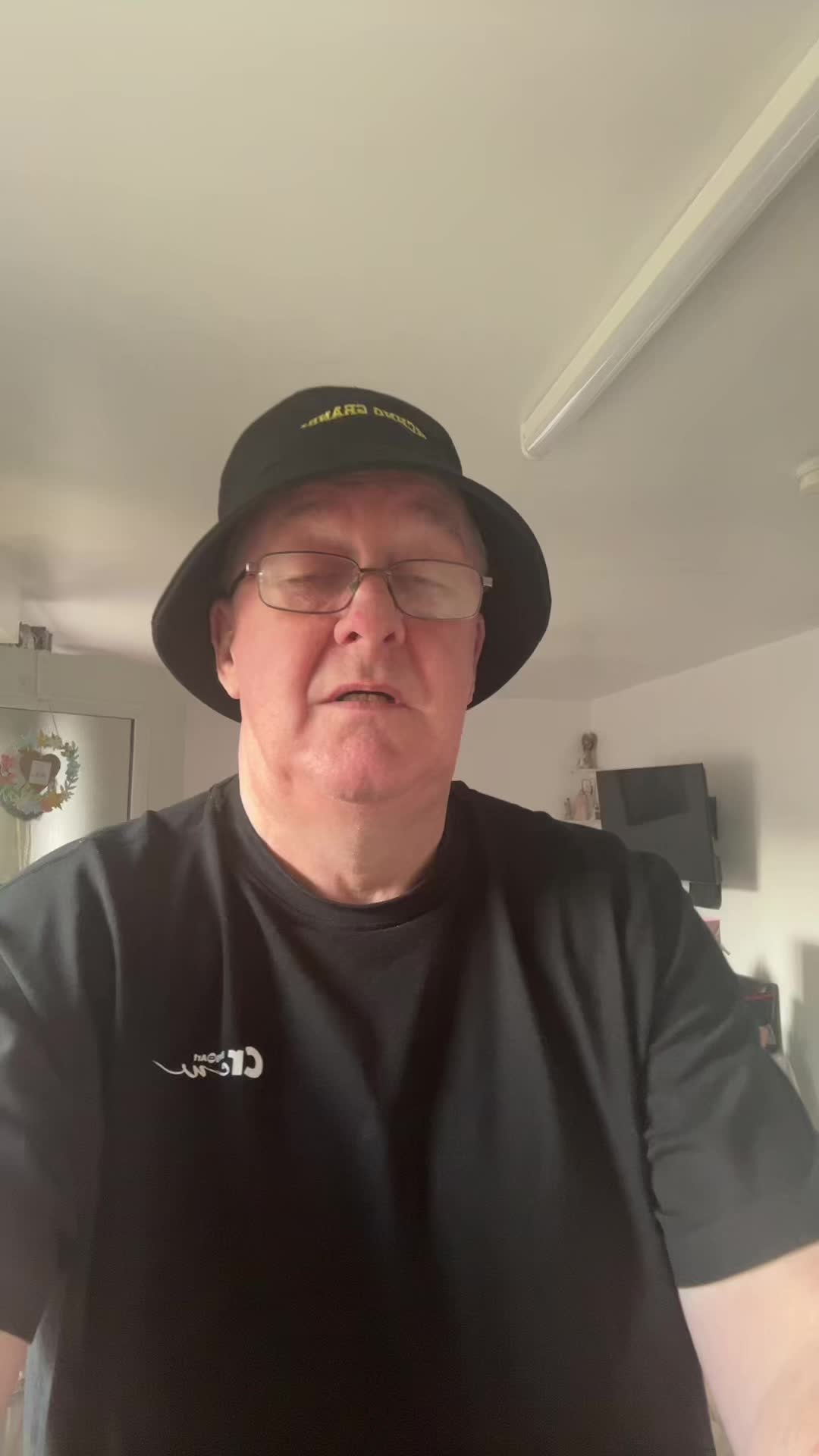 @TECHNO GRANDAD