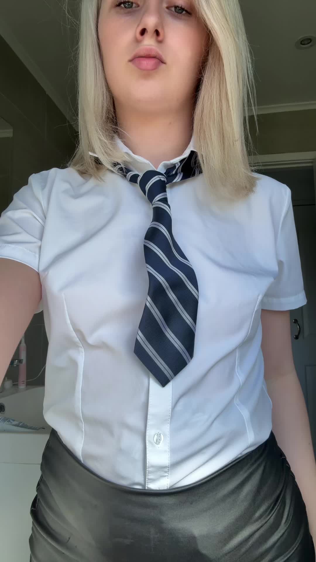 @harleymaeee2