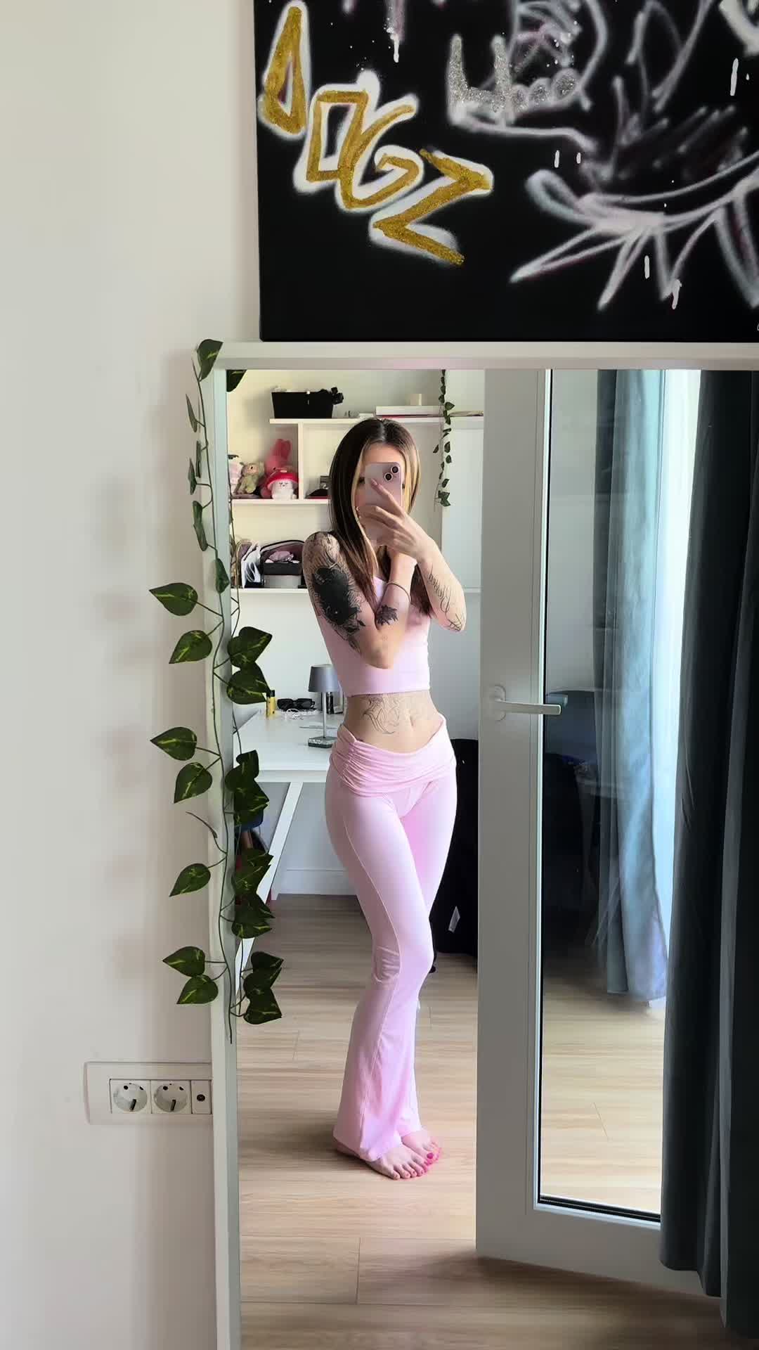 @𝔞𝔰𝔱𝔯𝔦𝔡