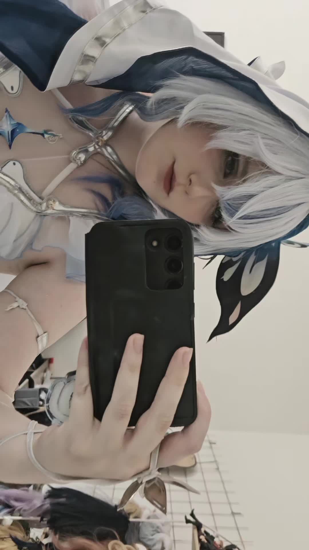 @~{Cc}~