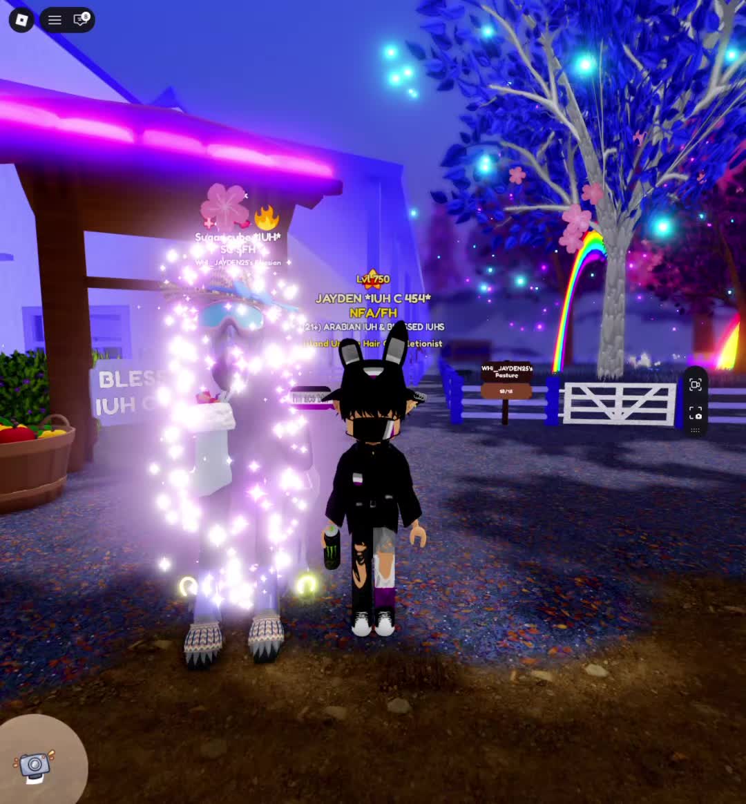 @whi_jayden25🖤🩶🤍💜