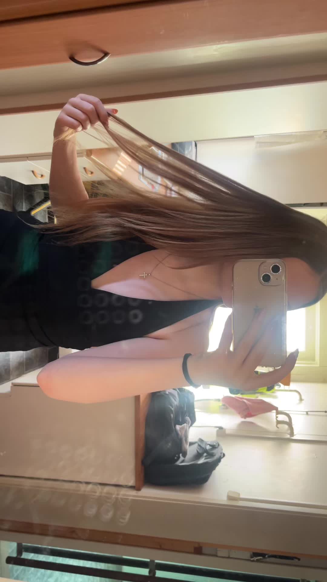 @elise