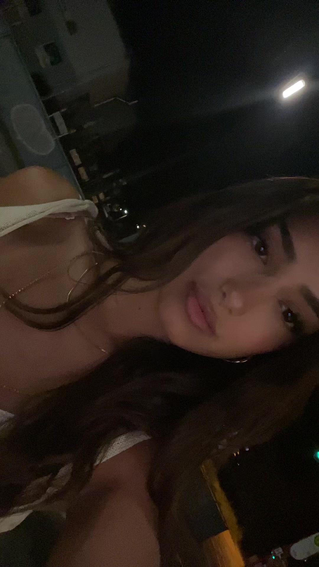 @Esta