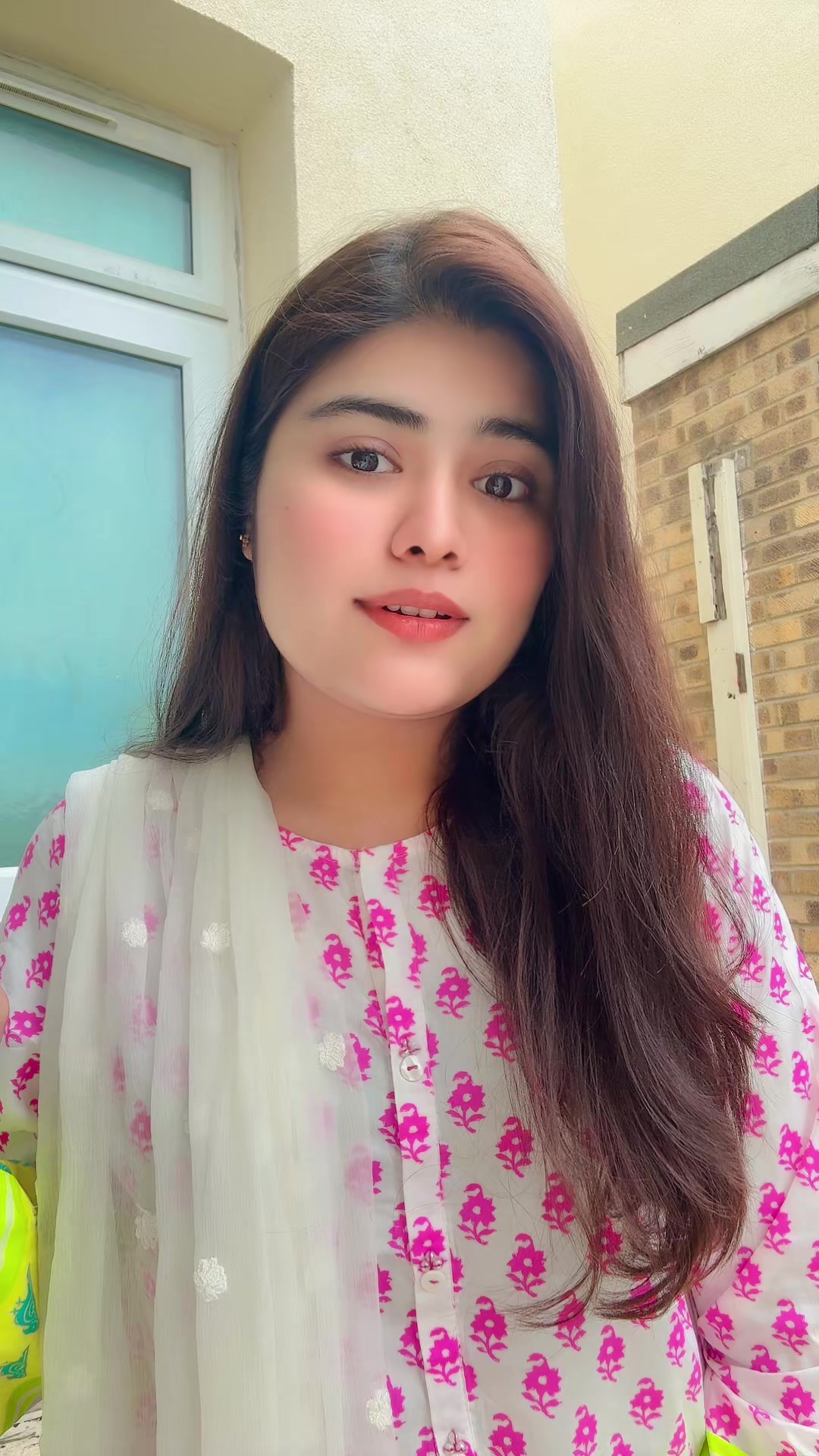 @LARAIB