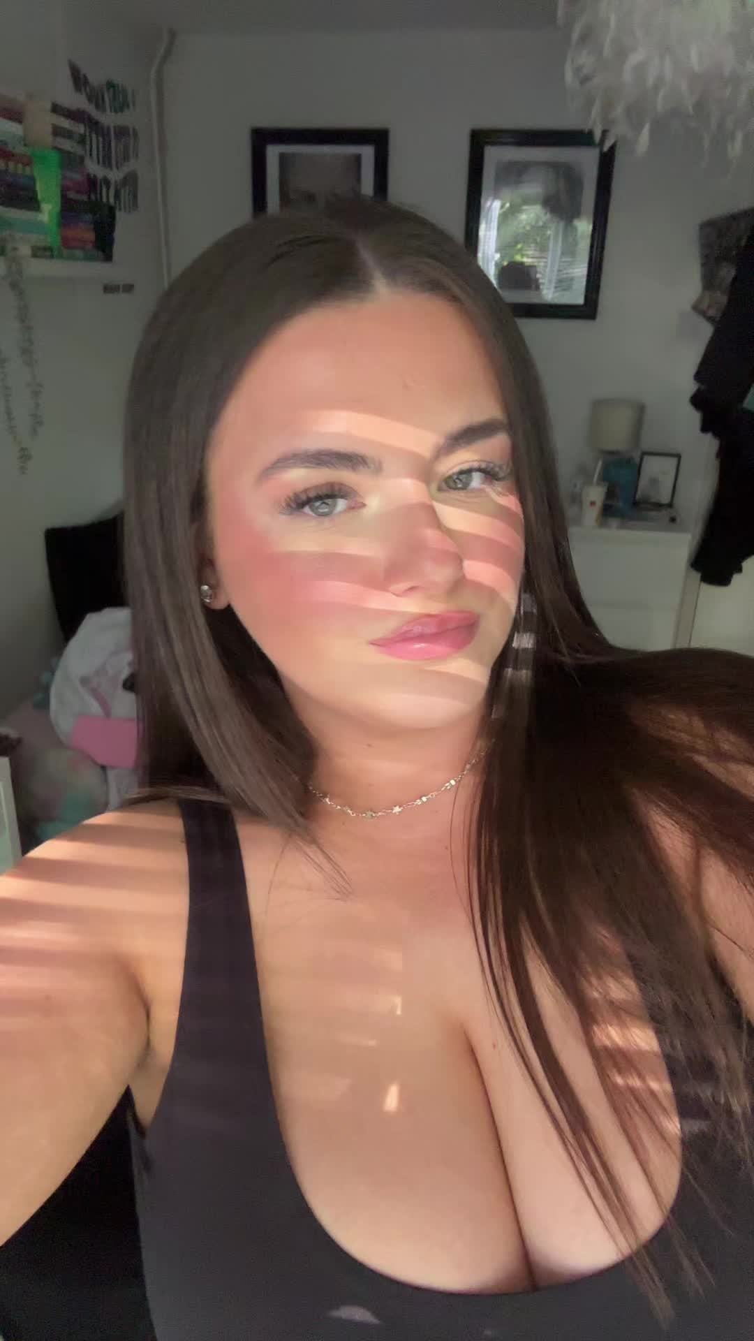 @EM