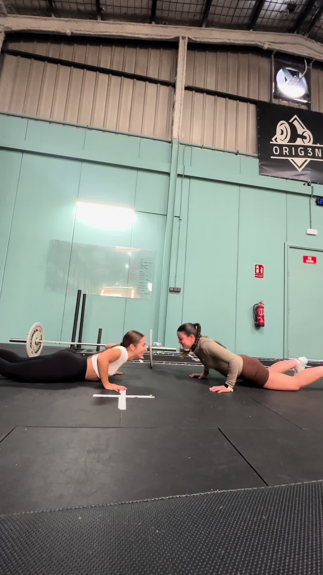 @Alba Ca&ntilde;izares