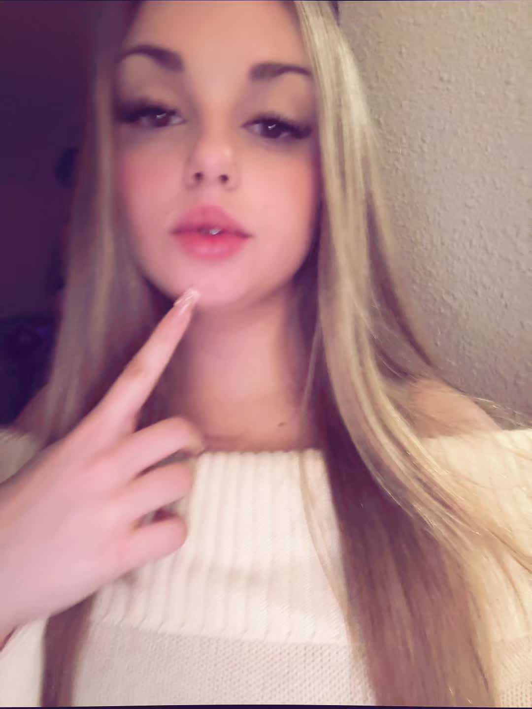 @Anna🇷🇴