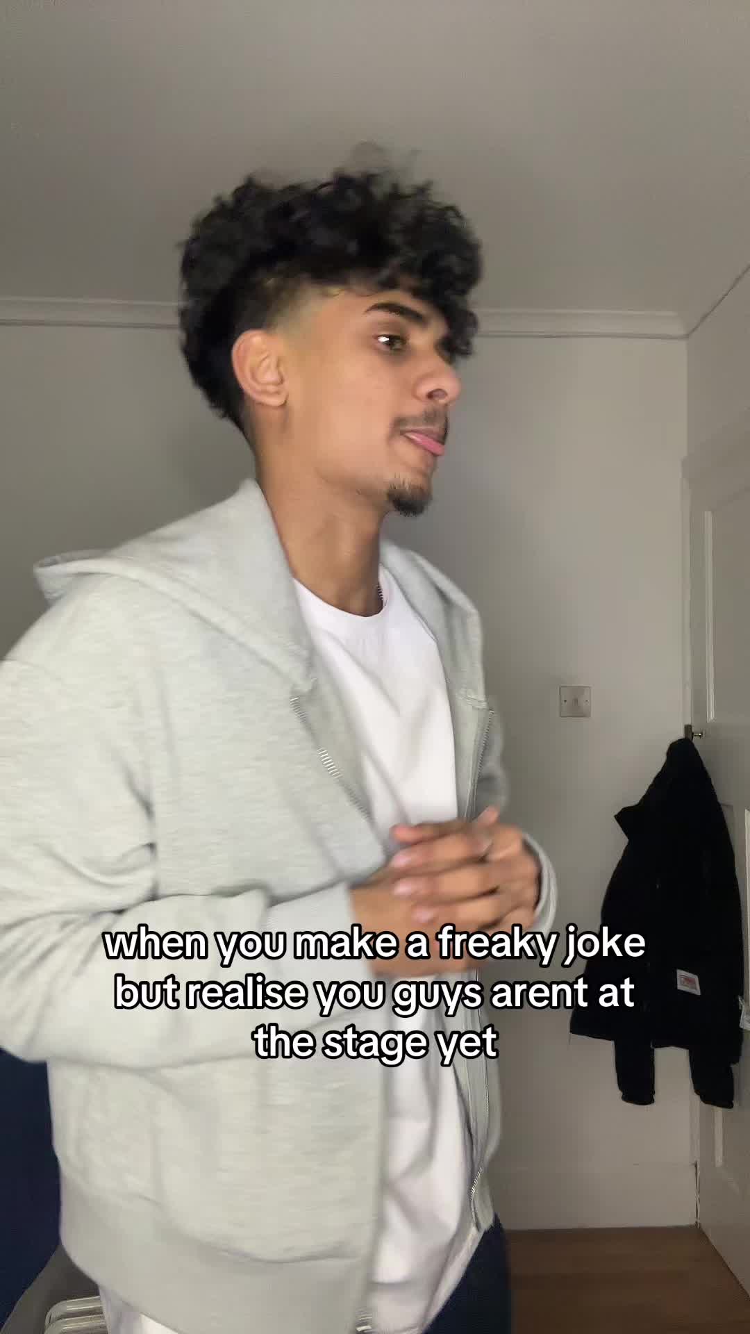 @strayn