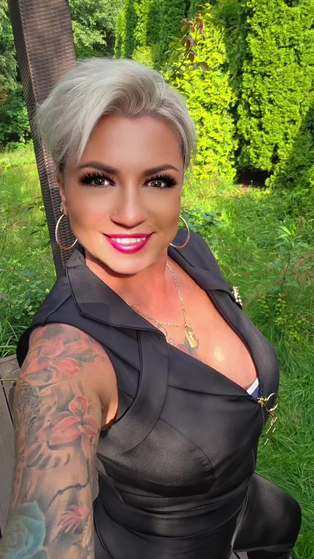 @mała monia