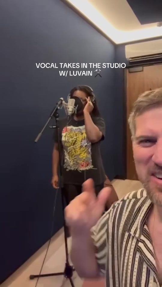 @thehammerhits