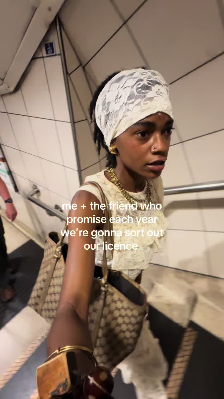 @Missmallz 🪐