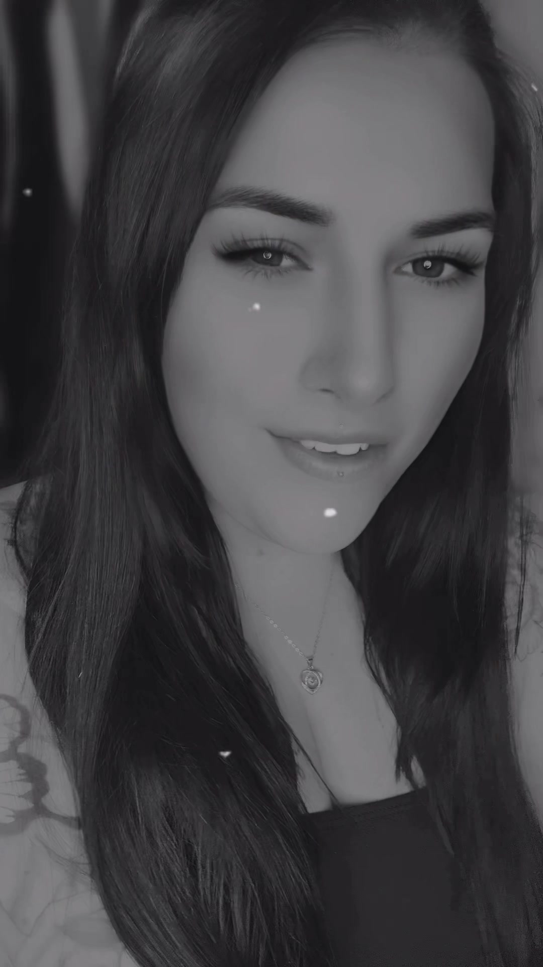 @🖤🦋𝓘𝓷𝓴𝓮𝓭_𝓝𝓲𝓬𝓲🦋🖤