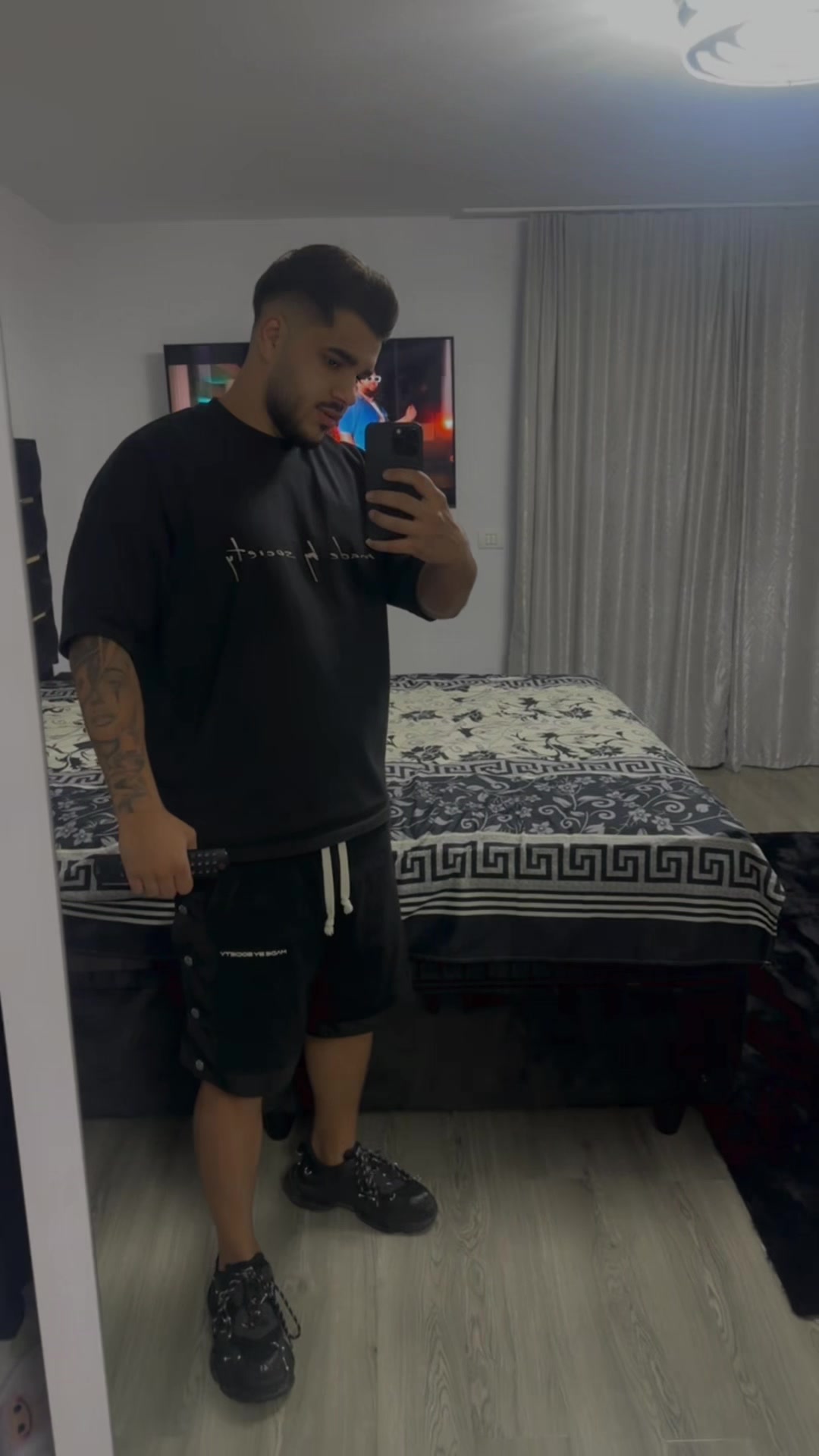 @samyyyy_19