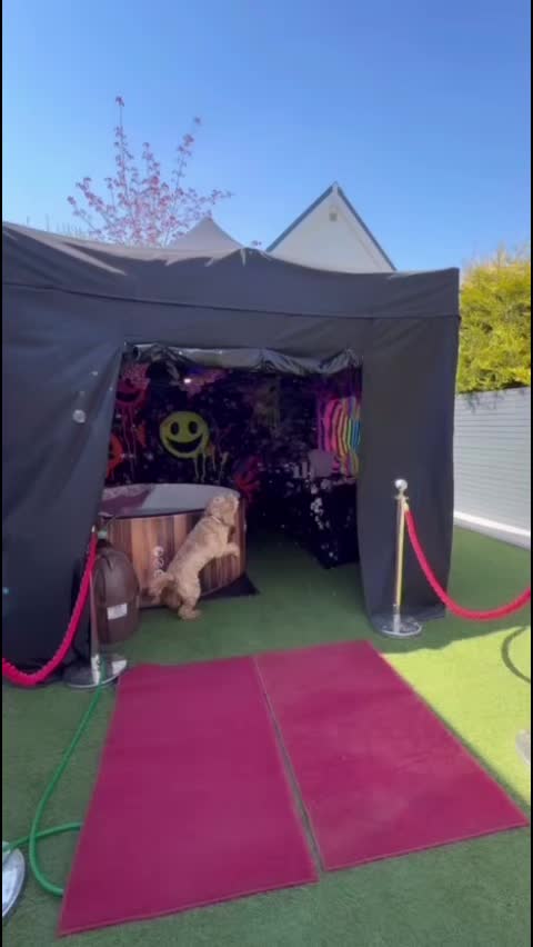 @Tommy's Tubs And Party Tents