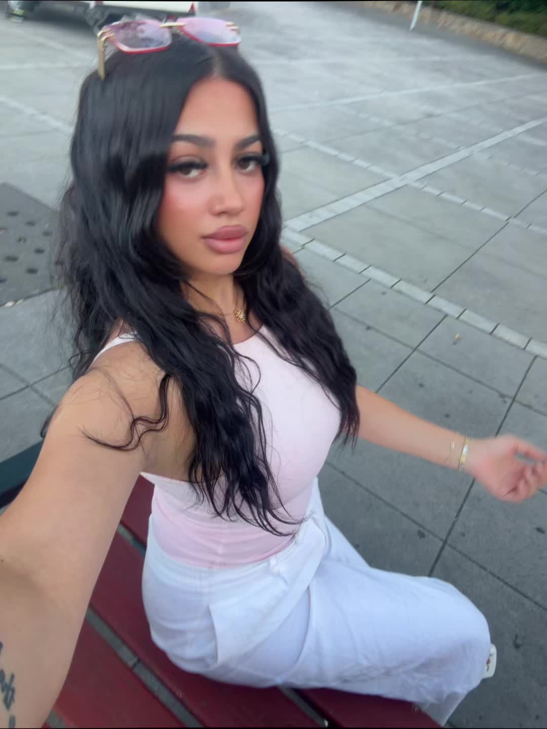 @Nikol_brk