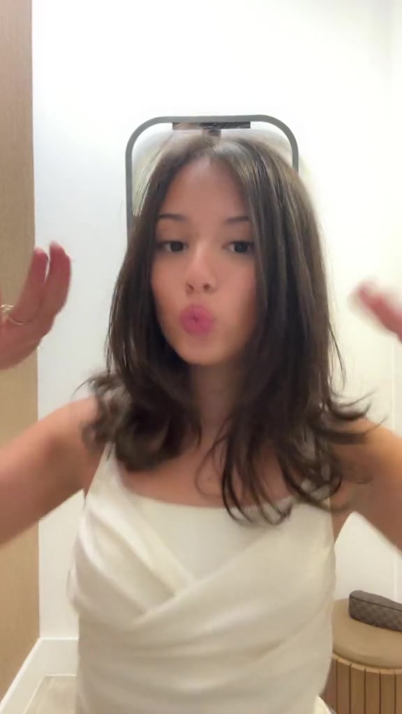 @𝓁𝒾𝓁𝓁𝓎 ྀིྀི