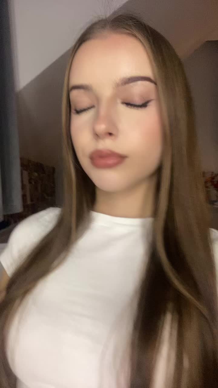 @💋