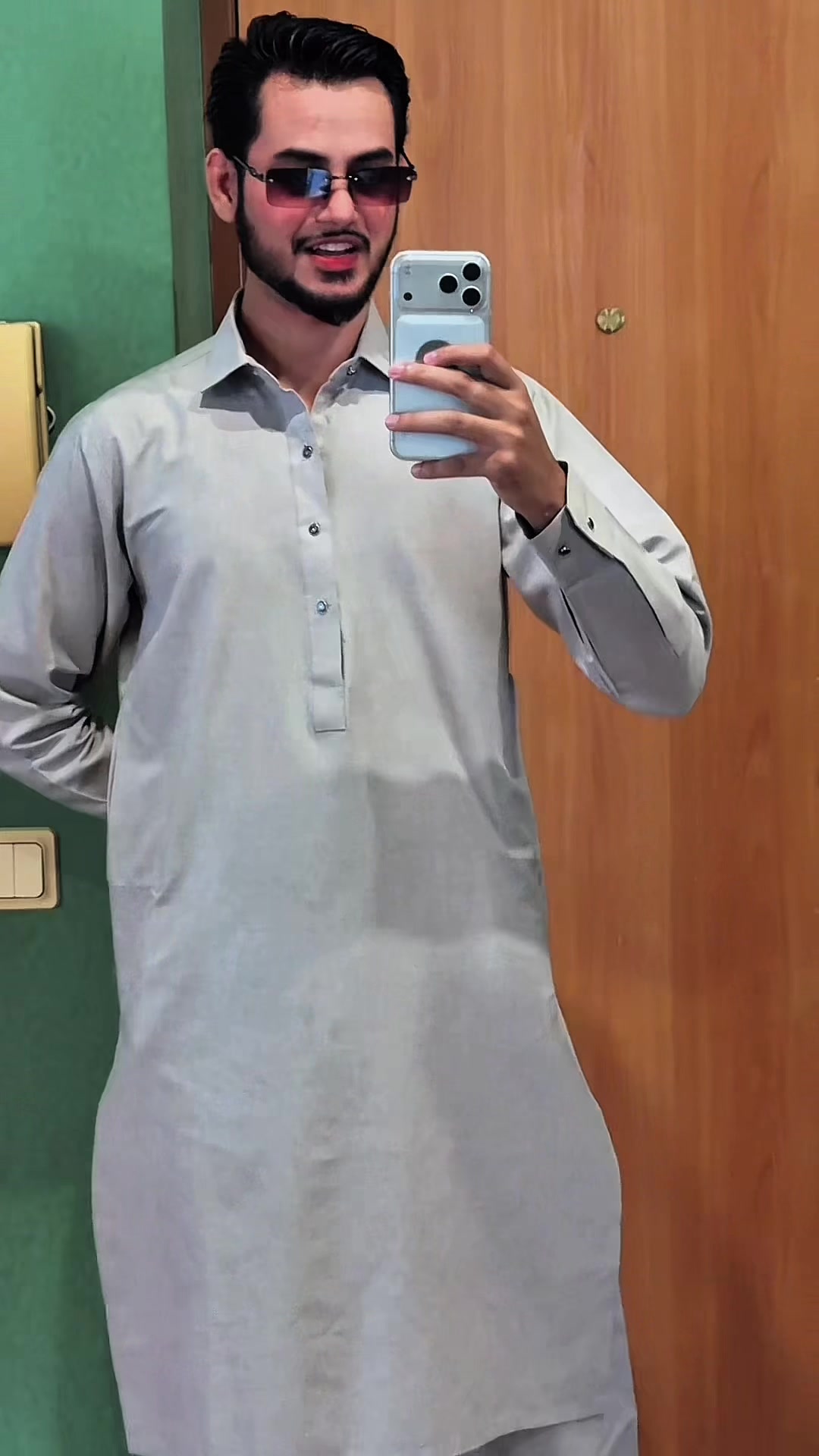 @raja.lt