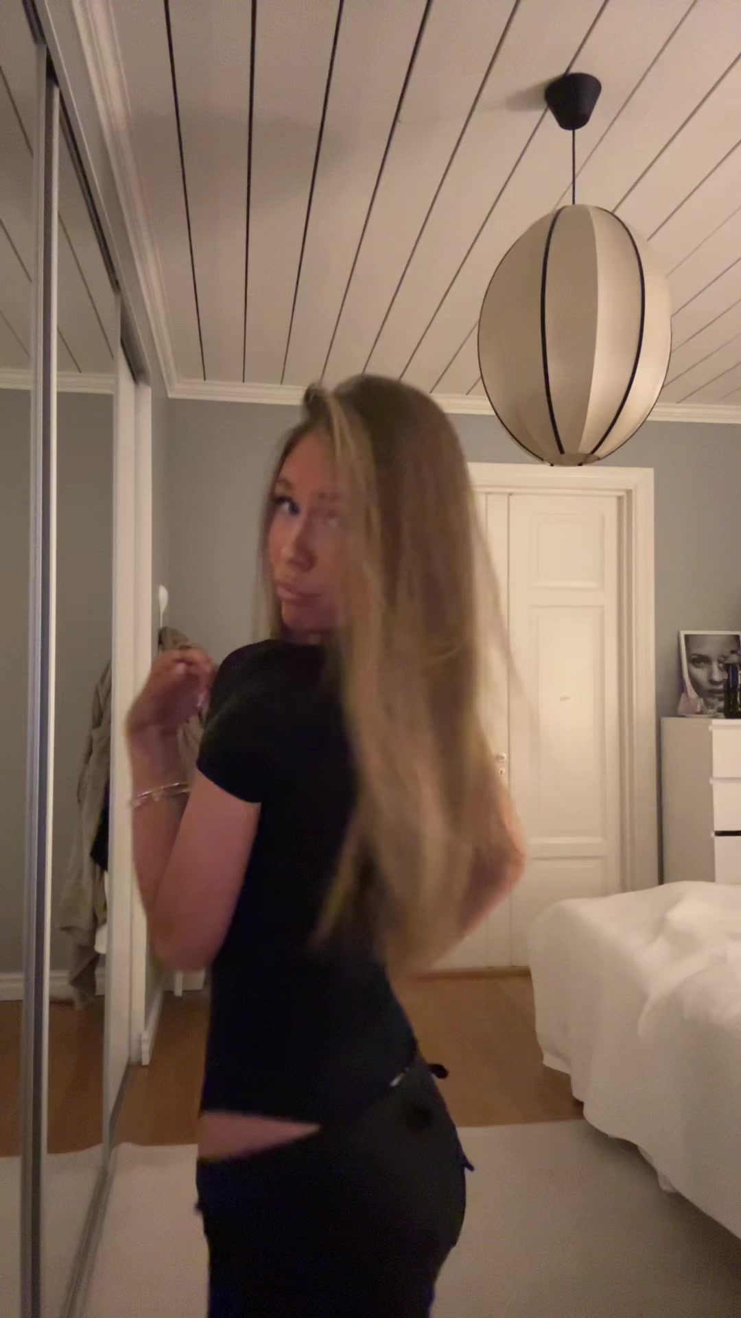 @Juliaa