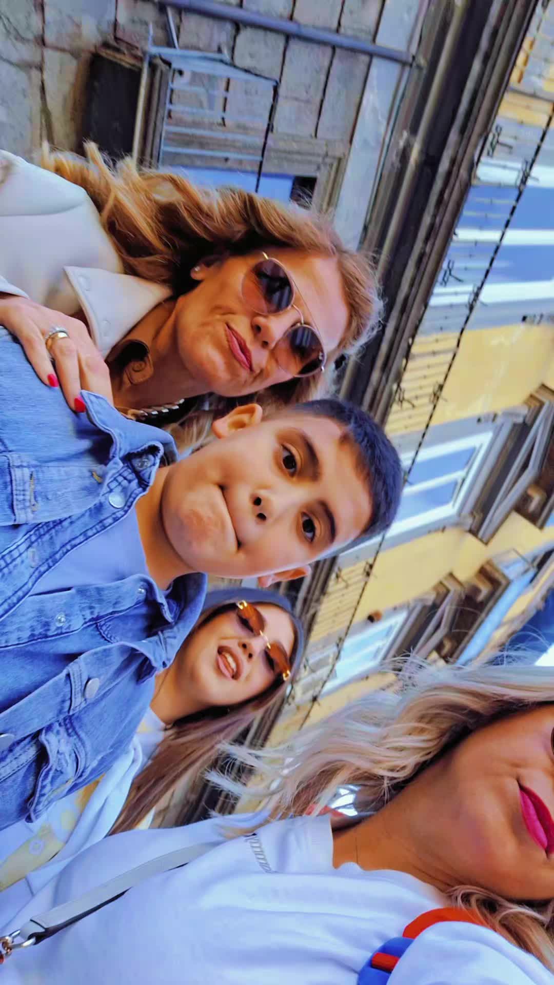 @Manuela Marino