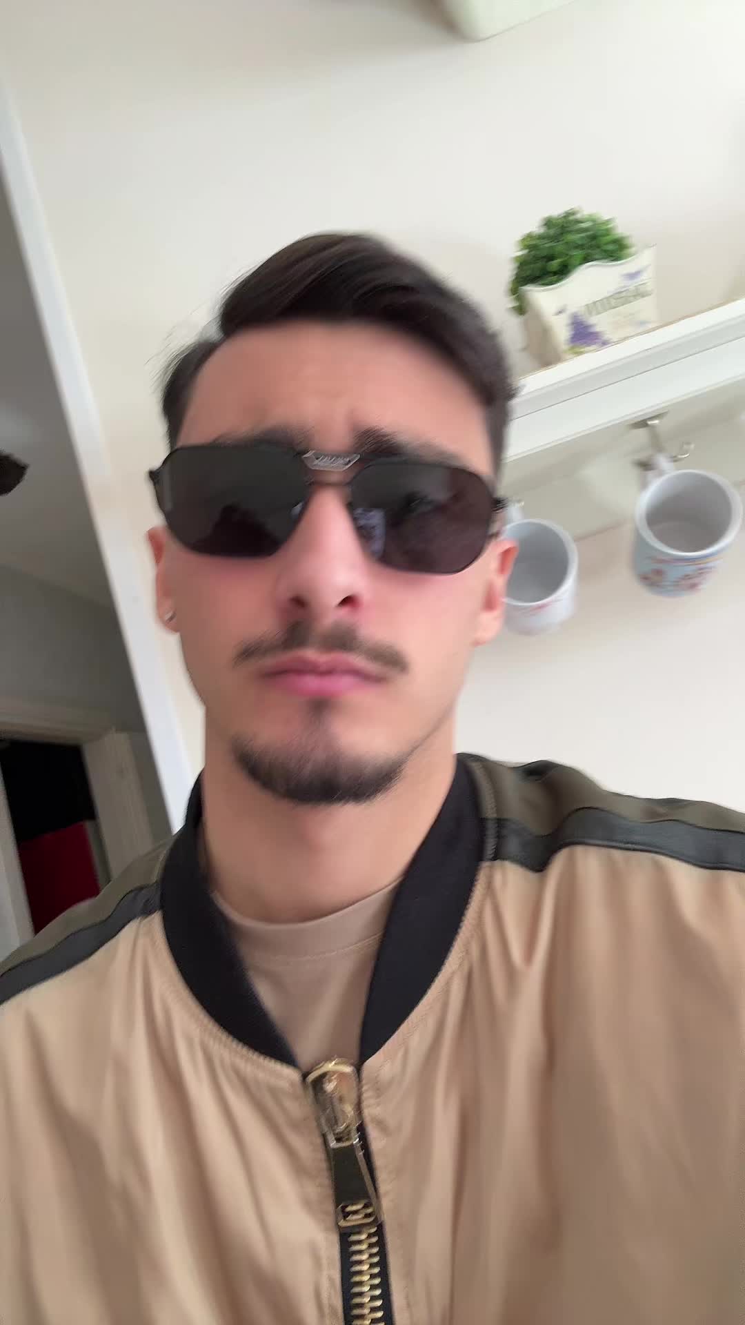 @pakomanna