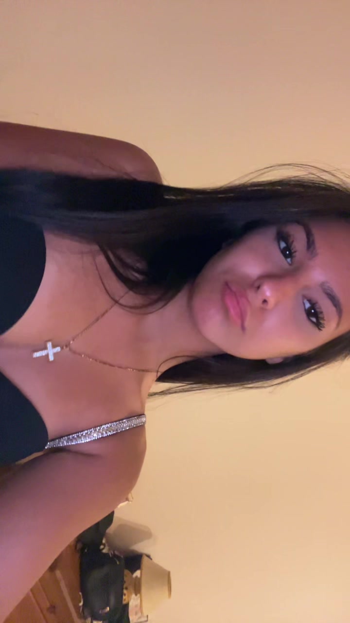 @sabrina