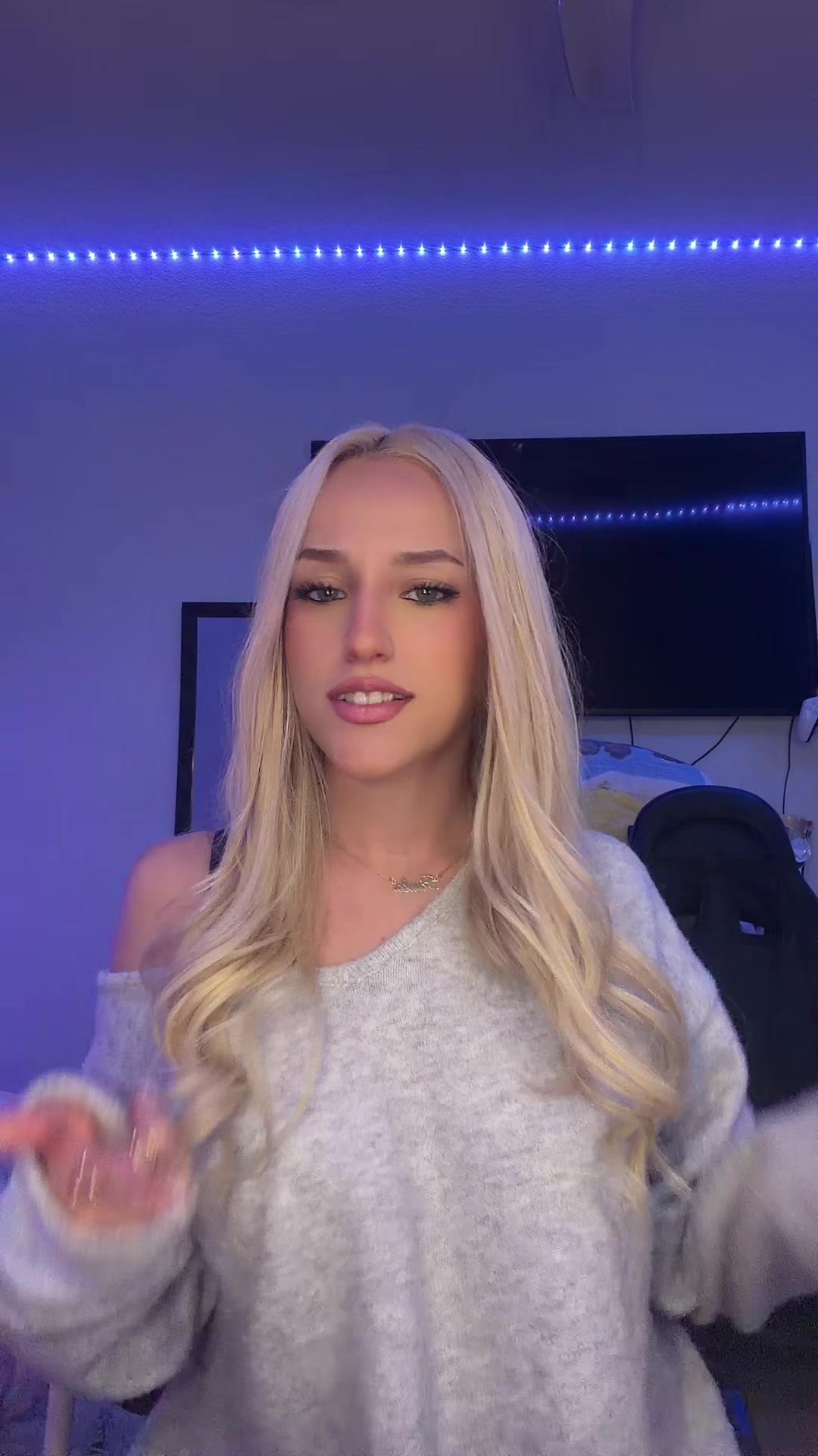 @💋