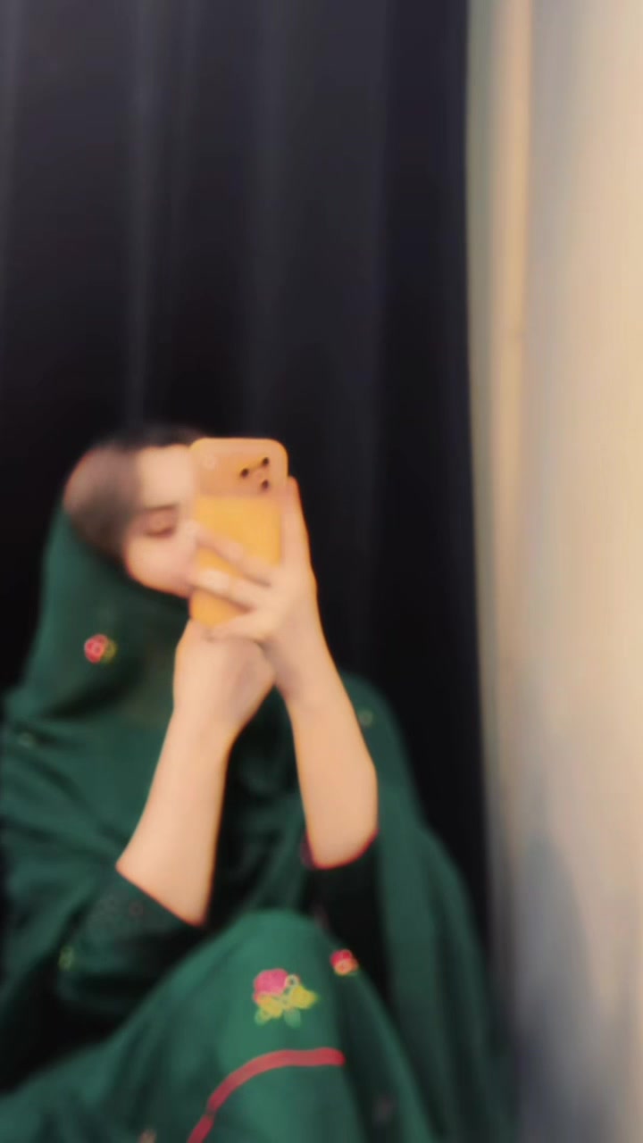 @🧚♀️آیت🧚♀️