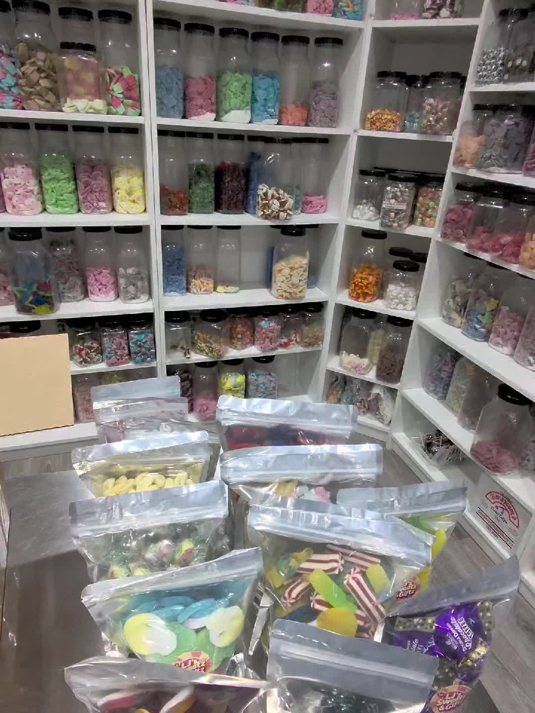 @Ljs Sweetz & Giftz
