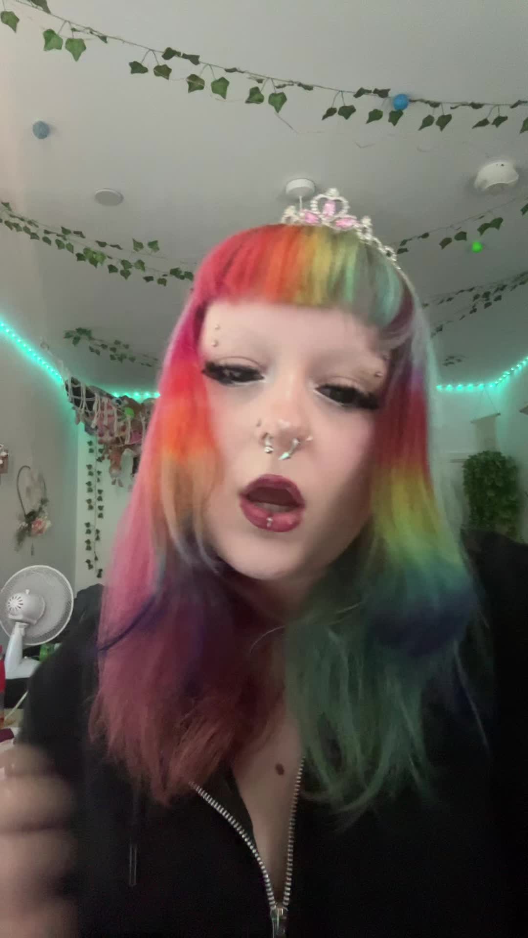 @jade:)🦄🧚♀️🧜♀️