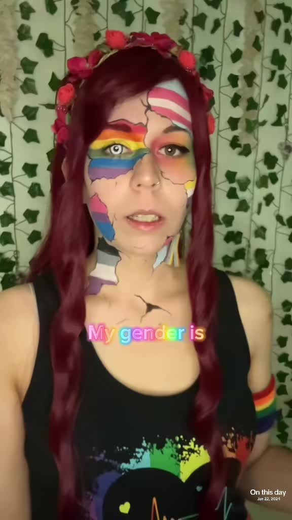@Akii