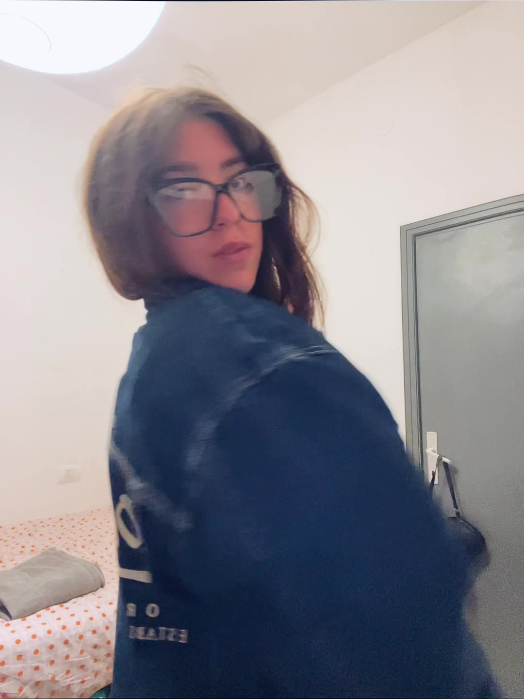 @𝑨𝑳𝑰 ⭐️
