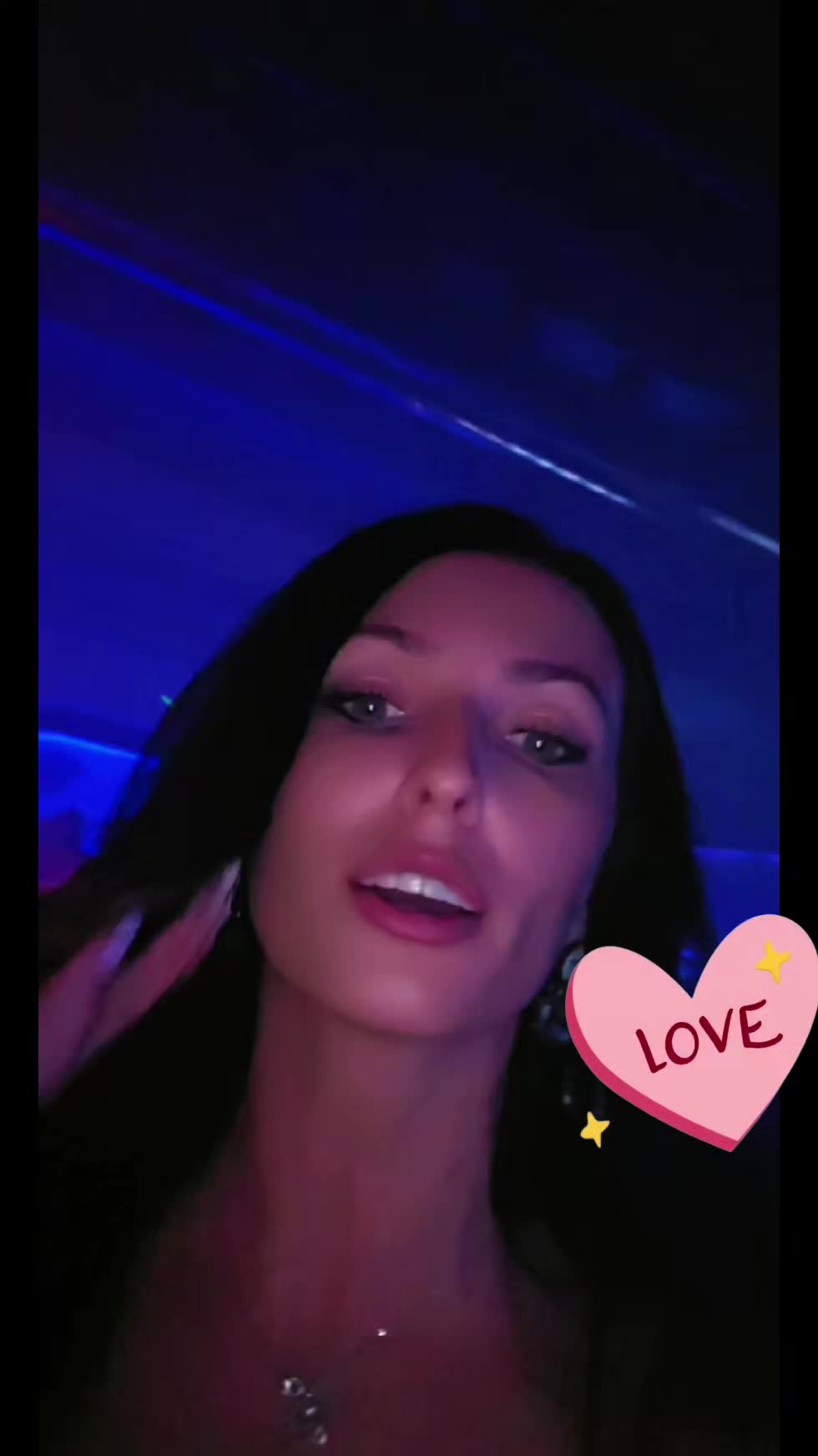 @Elena🤍🖤