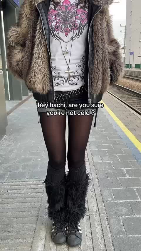 @hisoka_je_hot