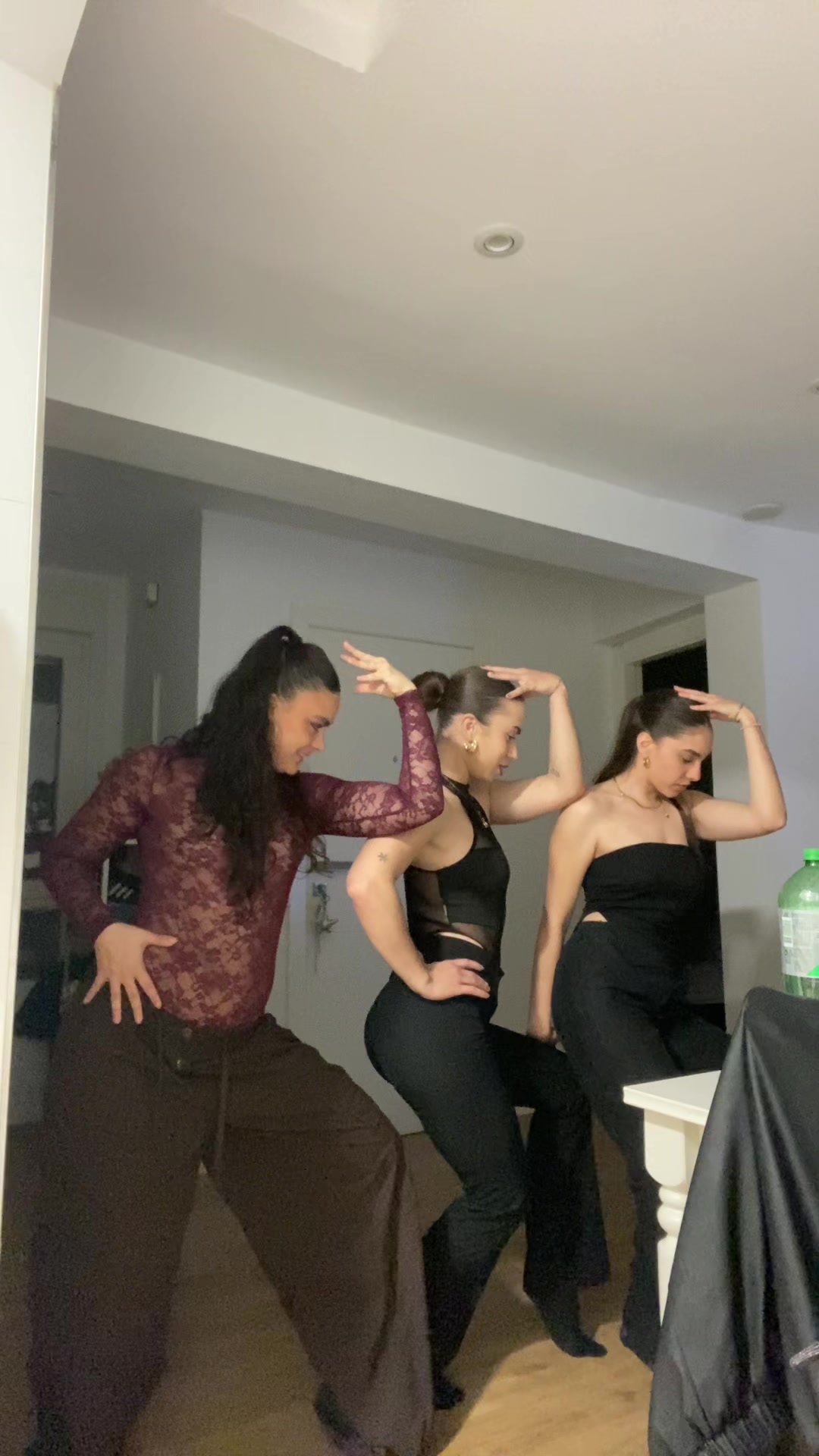 @caro_kovacs