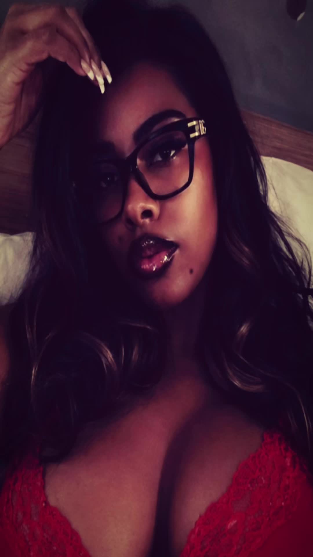 @伊莎贝尔