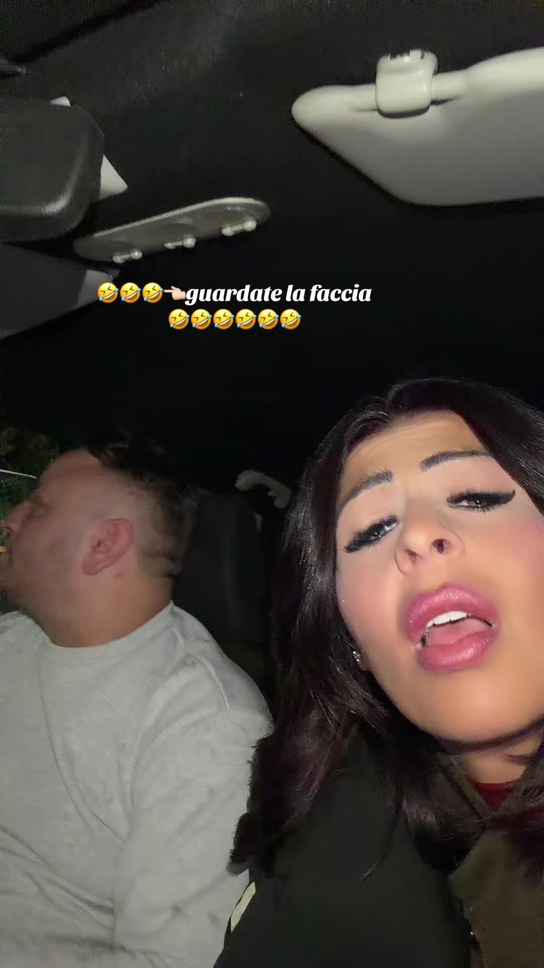 @Betty(Bebecita💋💋) Official