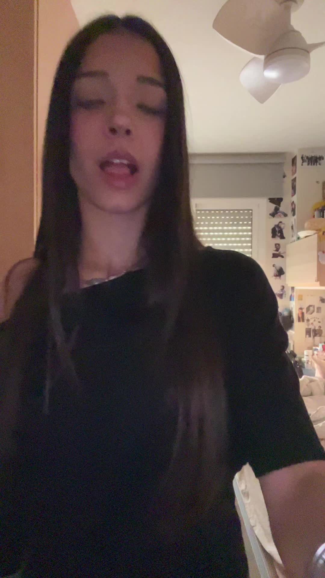 @anna