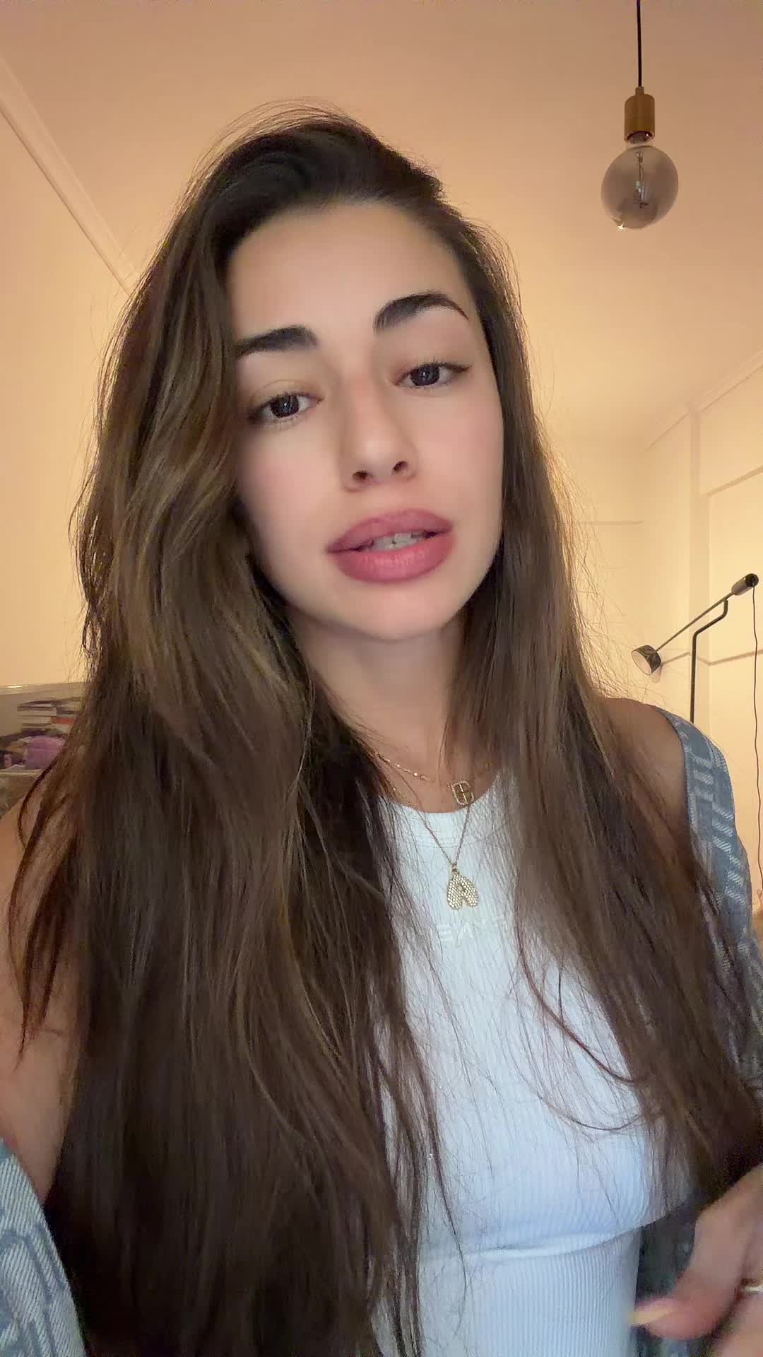 @Amalia