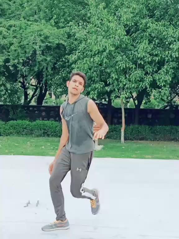 @L&ecirc; Nghi Vinh